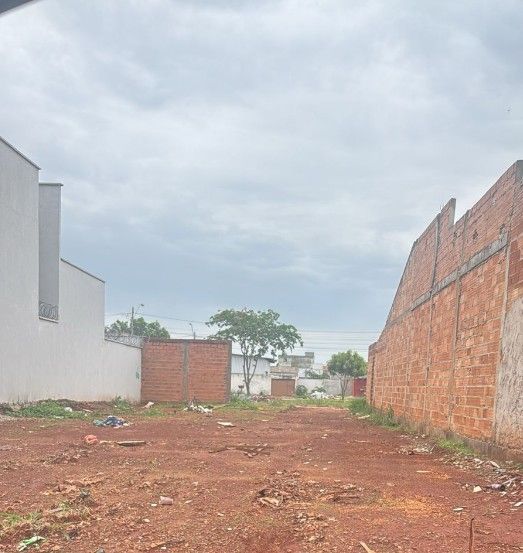 Terreno - Venda - Orlando de Morais - Goiania - GO