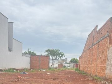 Terreno - Residencial Orlando de Morais